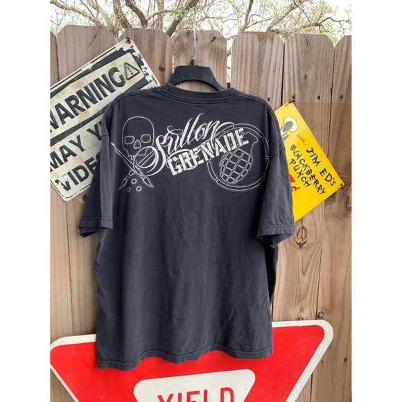 Vintage Y2K Sullen Grenade Art Collective Big print Tshirt Size XL - Picture 5 of 7